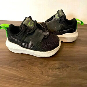 Nike Crater Impact black iron grey neon green size 3C